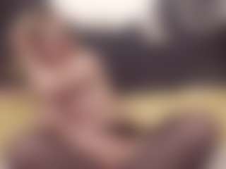 ErickaLee's Live Sex Cam Show