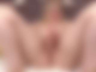 ErickaLee's Live Sex Cam Show