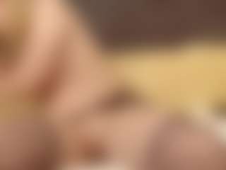 ErickaLee's Live Sex Cam Show