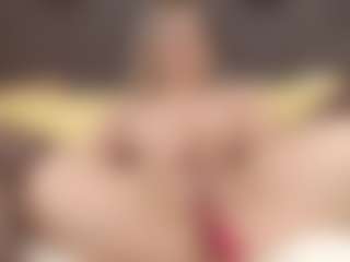 ErickaLee's Live Sex Cam Show