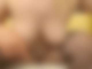 Live cam show with ErickaLee - Spank on Dolls Live