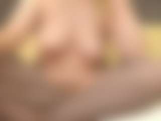 ErickaLee's Live Sex Cam Show