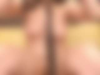 ErickaLee MILF webcam performer live streaming