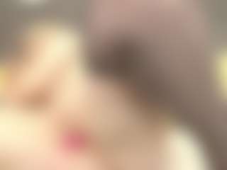 ErickaLee MILF webcam performer live streaming