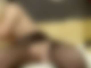 ErickaLee MILF webcam performer live streaming