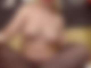 ErickaLee's Live Sex Cam Show
