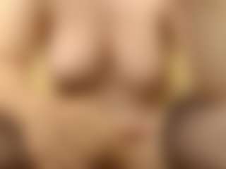 ErickaLee's Live Sex Cam Show