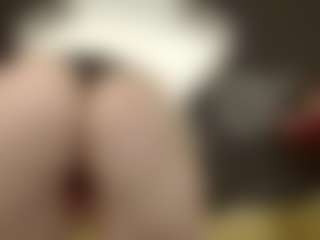 ErickaLee's Live Sex Cam Show