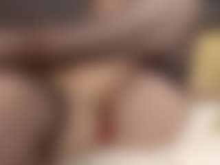 ErickaLee's Live Sex Cam Show