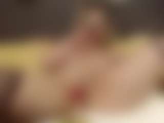ErickaLee's Live Sex Cam Show
