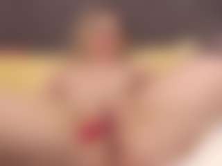 Live cam show with ErickaLee - Anal MILF on Camsoda