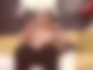 ErickaLee's Live Sex Cam Show