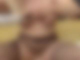 Live cam show with ErickaLee - Blonde Hair Small Tits on TeamSkeetLive
