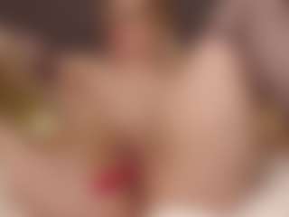 ErickaLee's Live Sex Cam Show