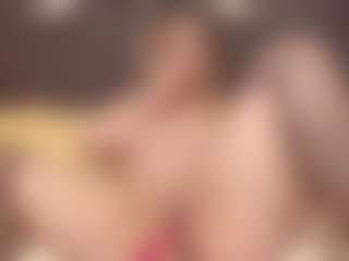 Live cam show with ErickaLee - Blonde Hair MILF on camwithhim.com