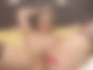 ErickaLee's Live Sex Cam Show