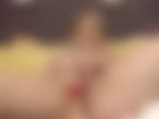 ErickaLee's Live Sex Cam Show