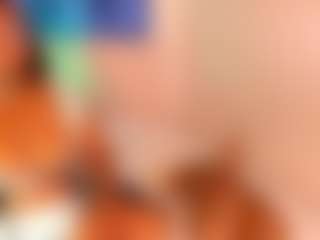 Live cam show with madiisoncarter - College on Milfs Live