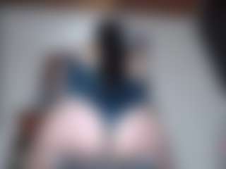 Live cam show with squiirtmachine - Colombia on Camsoda