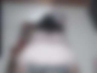 squiirtmachine MILF webcam performer live streaming