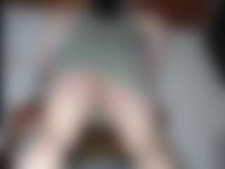 Live cam show with squiirtmachine - Colombia on Camsoda