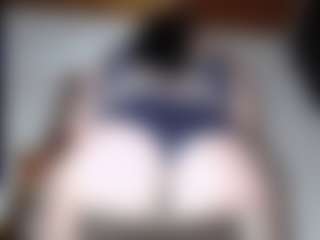 Live cam show with squiirtmachine - Thick on live.xheat.ai