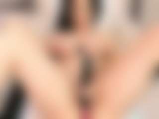 Maryelle MILF webcam performer live streaming