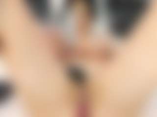 Maryelle MILF webcam performer live streaming