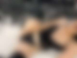 Maryelle MILF webcam performer live streaming