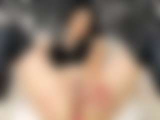Live cam show with Maryelle - Teen (18+) on live18s.com