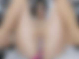 Live cam show with Maryelle - Messy on Camming Site