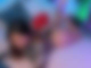 Live cam show with Mollywhite - Pornstar Public on Lustler