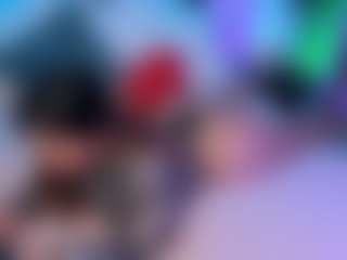 Live cam show with Mollywhite - Green Eyes on Milf Play
