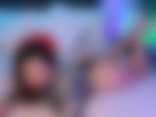 Live cam show with Mollywhite - Shaved Pussy Curvy on Livezox