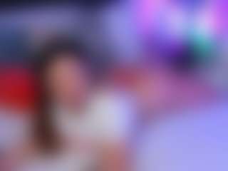 Live cam show with Mollywhite - Drinking on livesuperchat.net
