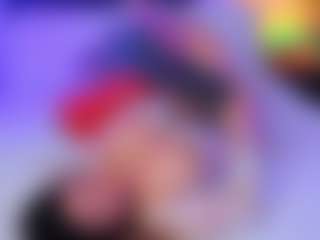Live cam show with Mollywhite - Spank Big Tits on TeamSkeetLive