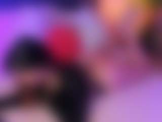 Live cam show with Mollywhite - Ass Bouncing on live18s.com