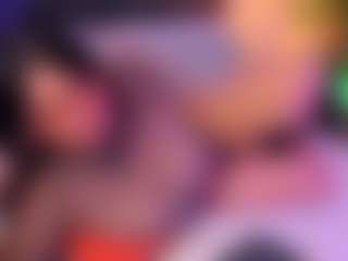 Live cam show with Mollywhite - Big Tits on TottyGirls
