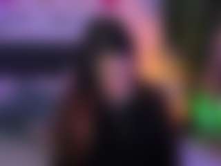 Live cam show with Mollywhite - Lush Brown Hair on Camsoda