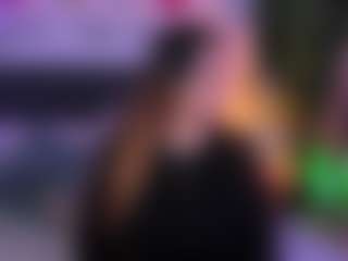 Live cam show with Mollywhite - Bush on CSO-WL