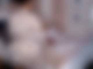 Live cam show with THE EMPRESS - Toys on studioflirtlive.com