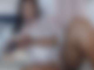 Live cam show with THE EMPRESS - Bedroom on CamClone