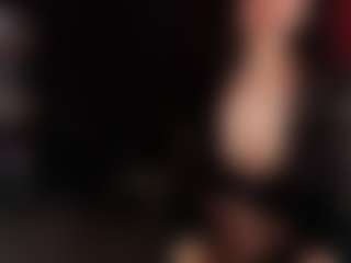Live cam show with MistressMia - College Curvy on sexytreat.net