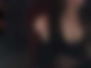 Live cam show with MistressMia - Worship on xDating