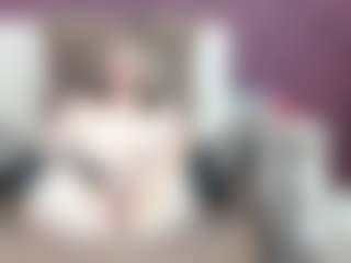 katlea MILF webcam performer live streaming