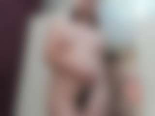 Live cam show with katlea - Middle Aged on Gym Cam Girls