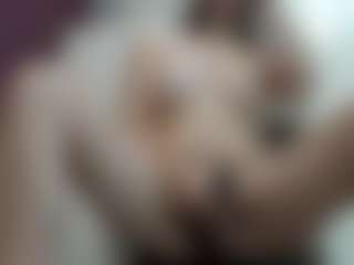 Live cam show with katlea - Big Clit on CamSodaAdn