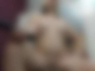 katlea MILF webcam performer live streaming