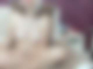 katlea MILF webcam performer live streaming