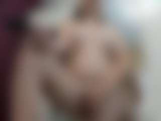 Live cam show with katlea - Middle Aged on livesuperchat.net